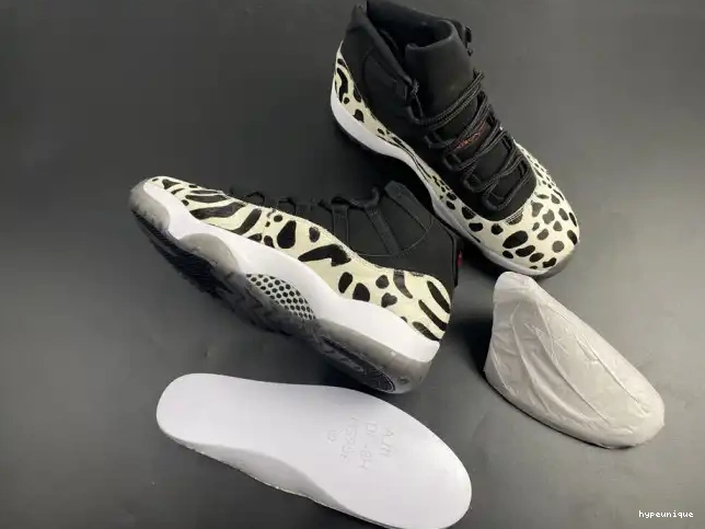HYPE AR0715-010 INSTINCT JORDAN ANIMAL AIR 11 0606